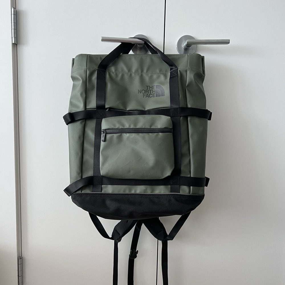 THE NORTH FACE | Commuter Pack L
